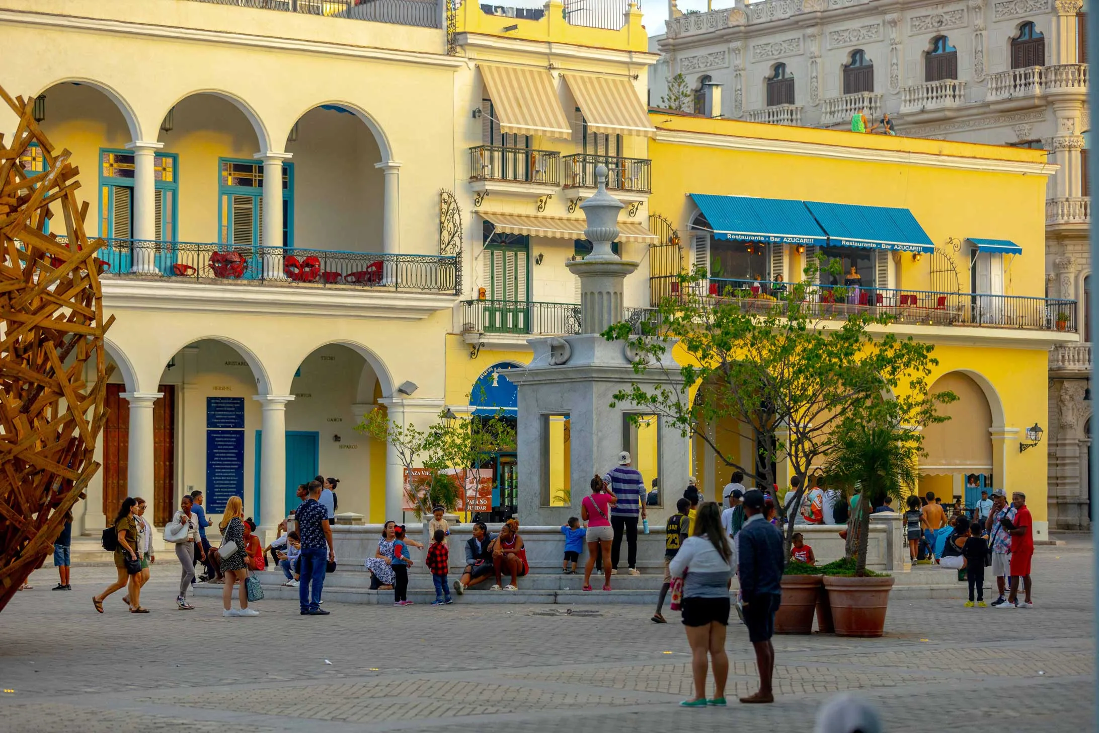 La Plaza Vieja