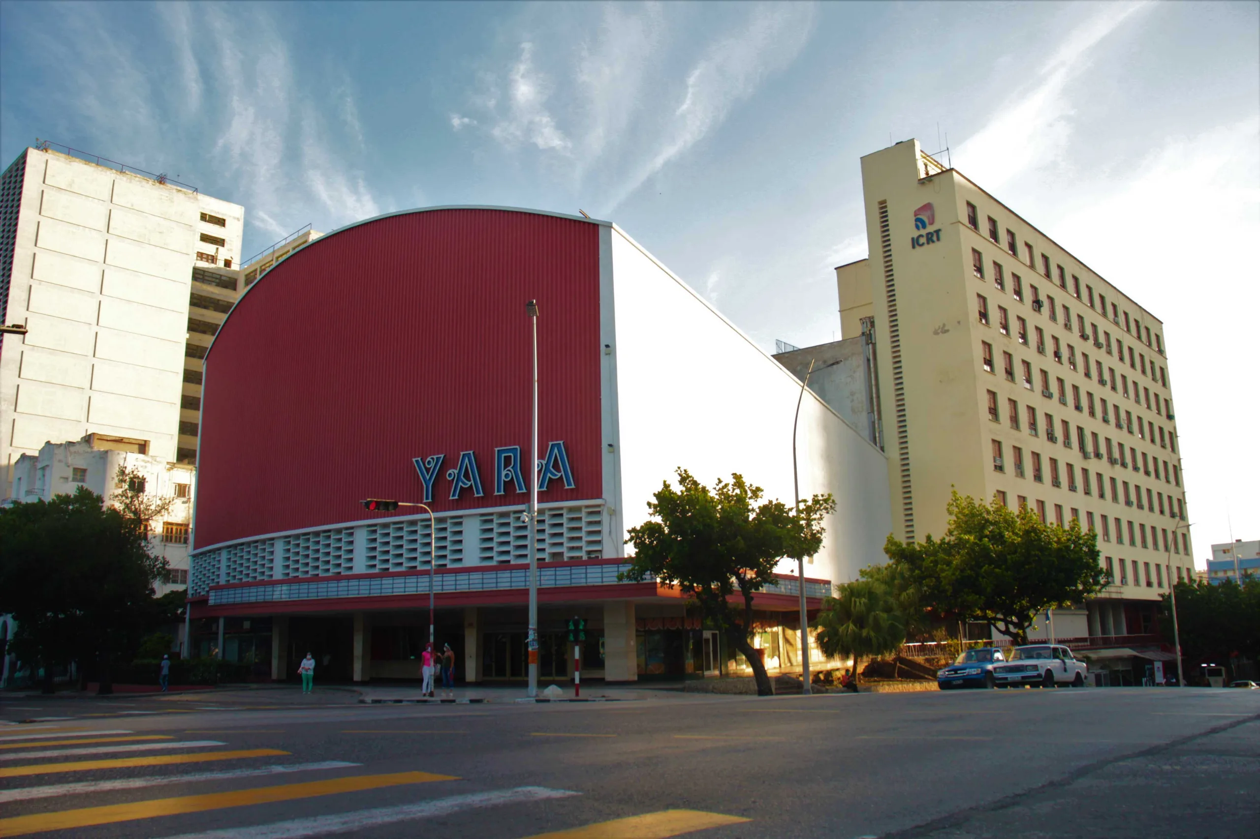 Edificio Radiocentro - Cine Yara